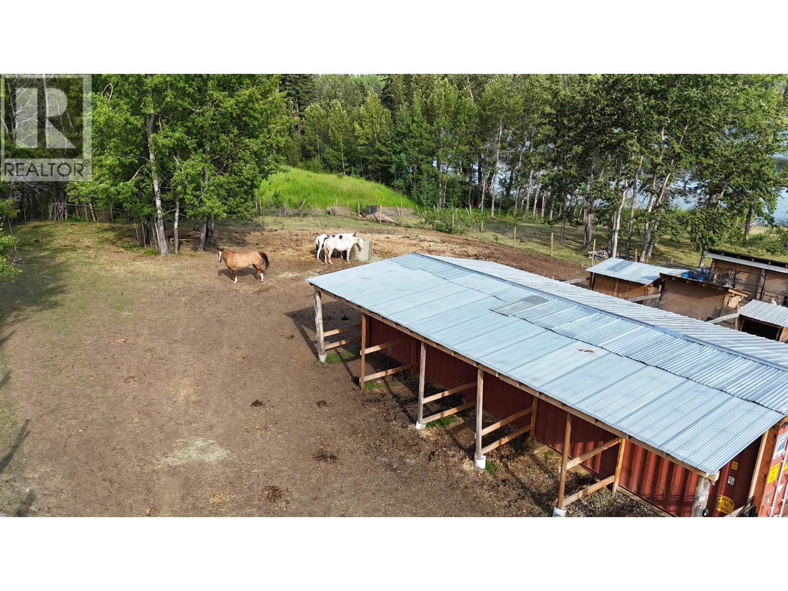 7566 Bridge Lake Business Route Property Photo 28