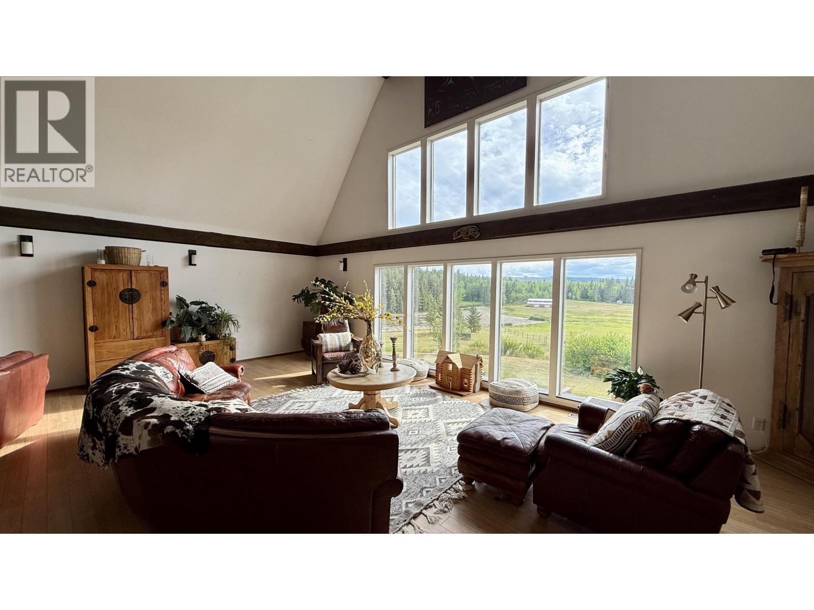 5249 Dawson Road Property Photo 3