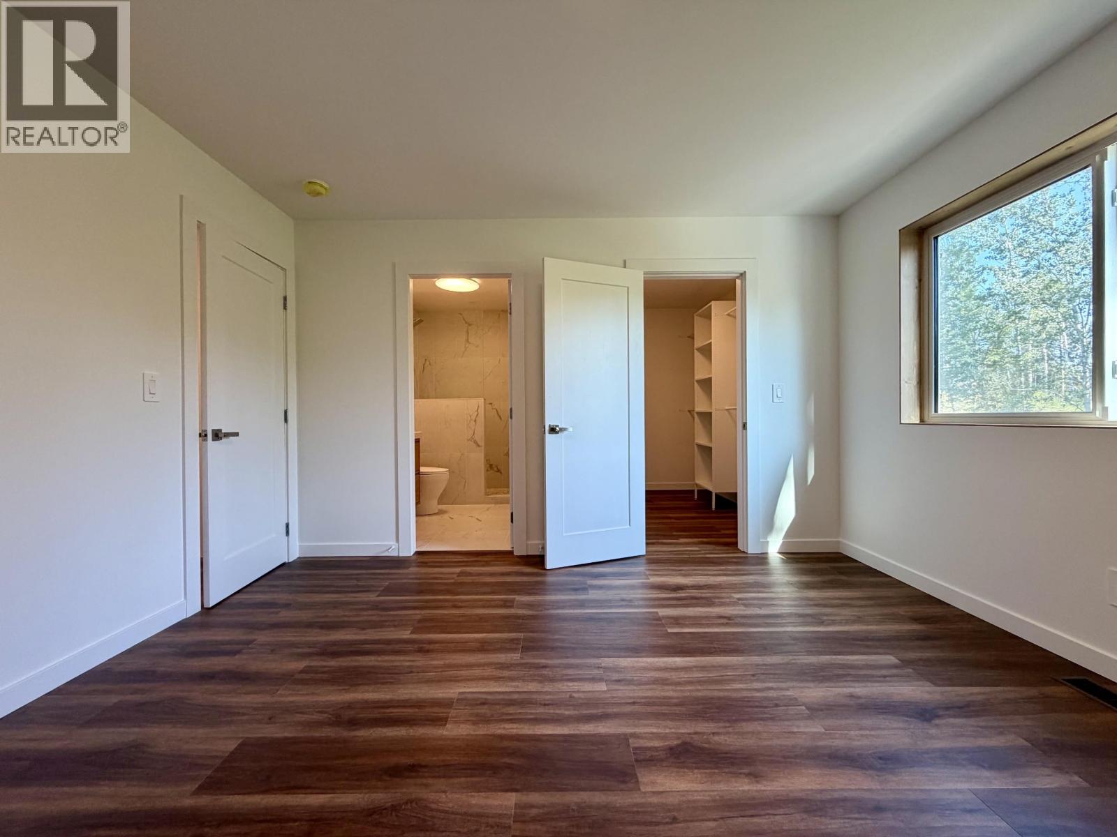 1821 Spruce Drive Property Photo 15