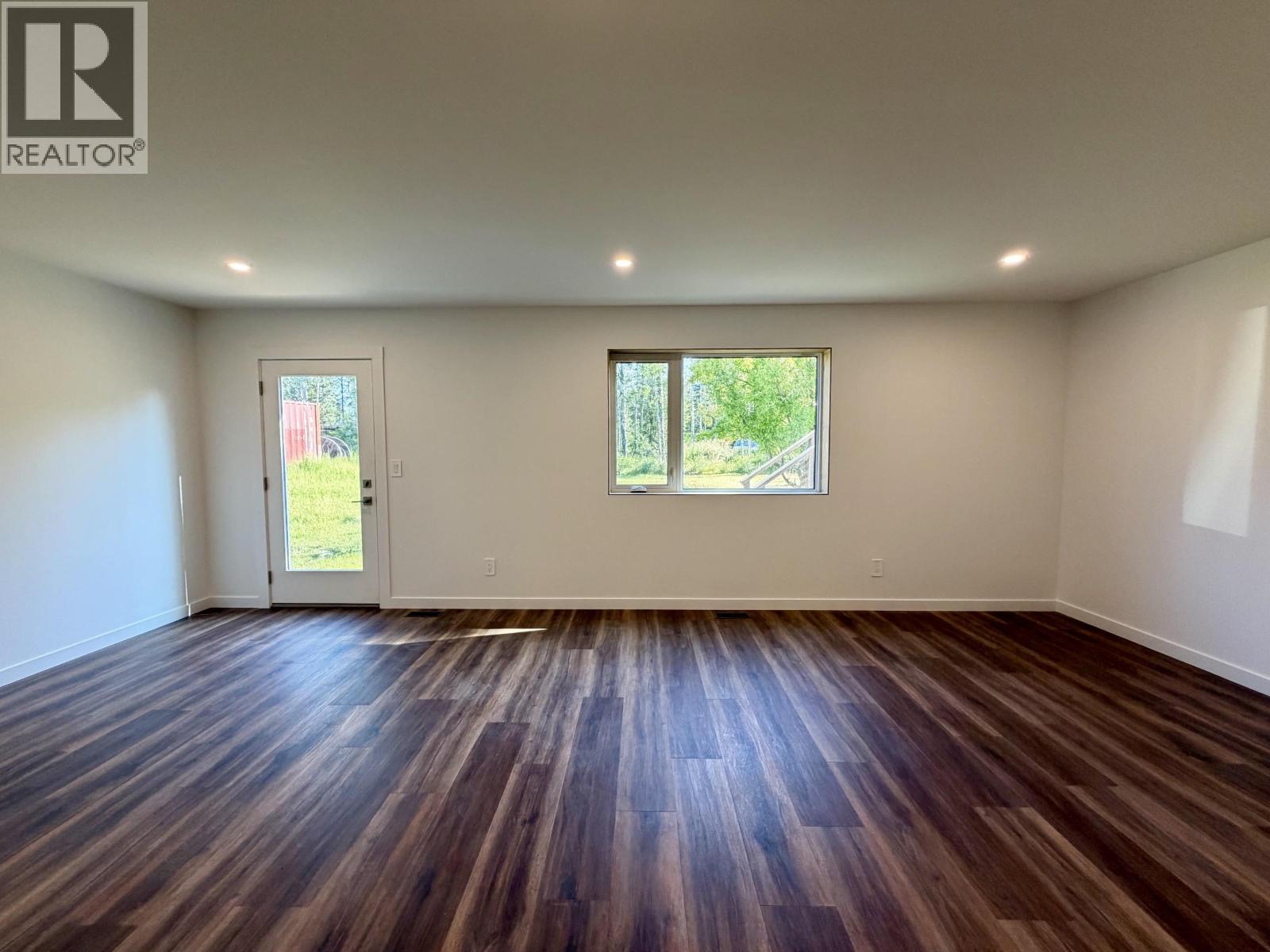 1821 Spruce Drive Property Photo 22