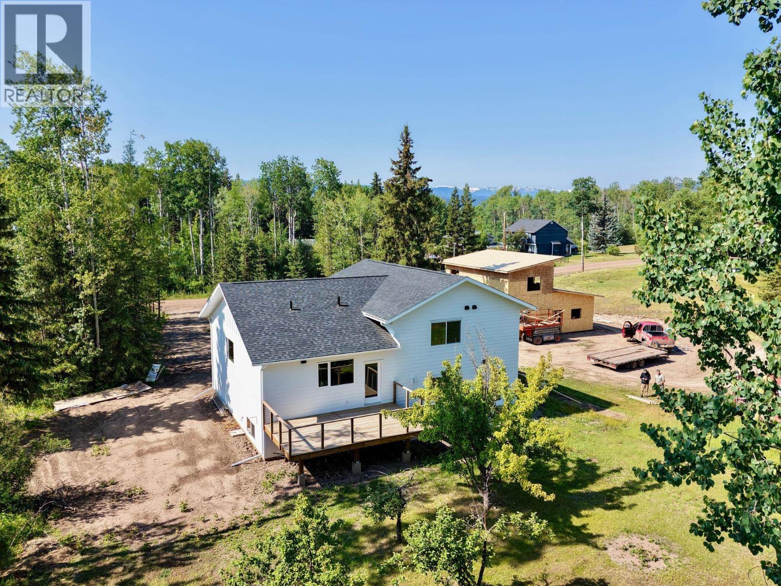 1821 Spruce Drive Property Photo 33