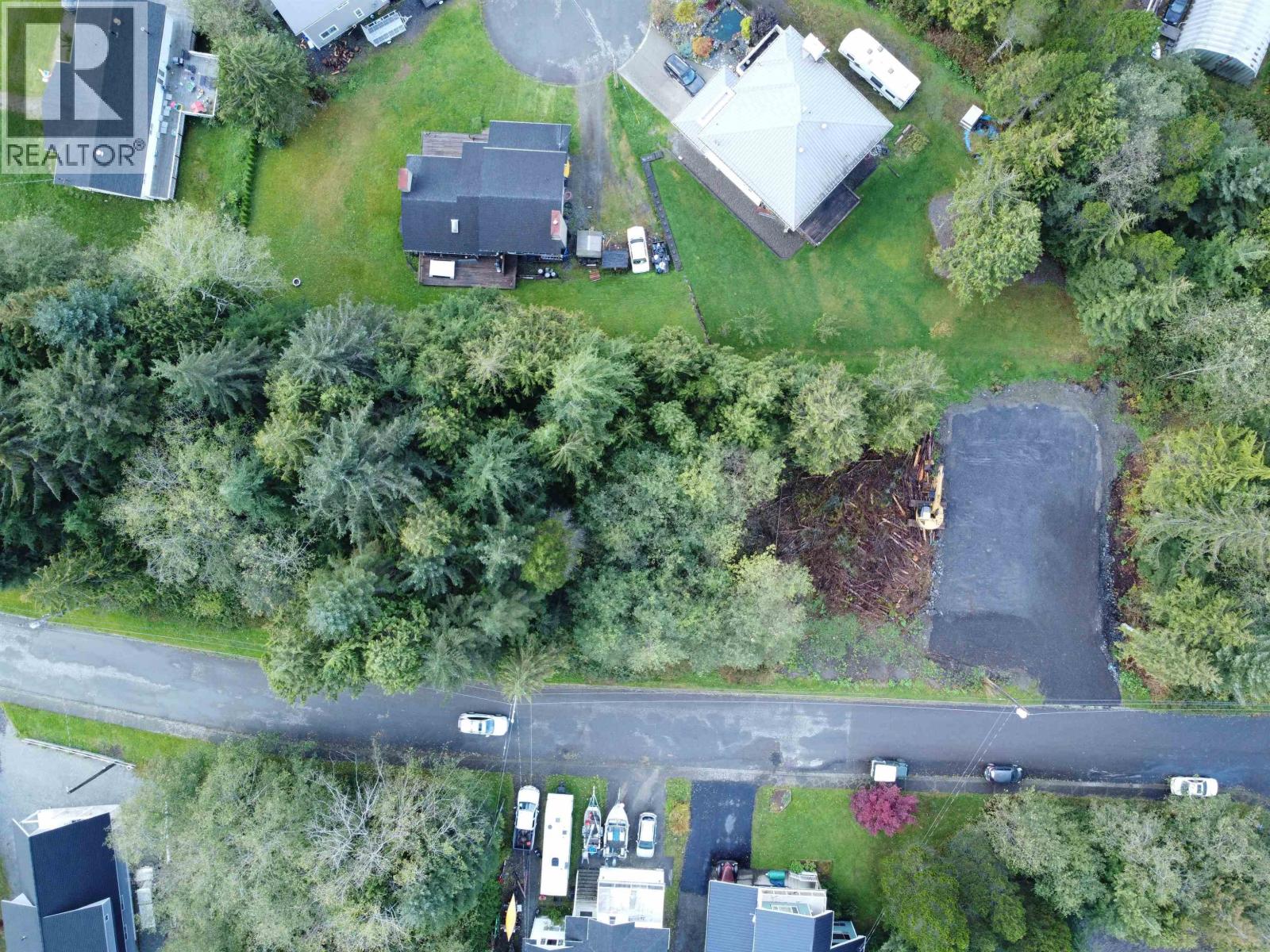 908 Jubilee Drive Property Photo 13