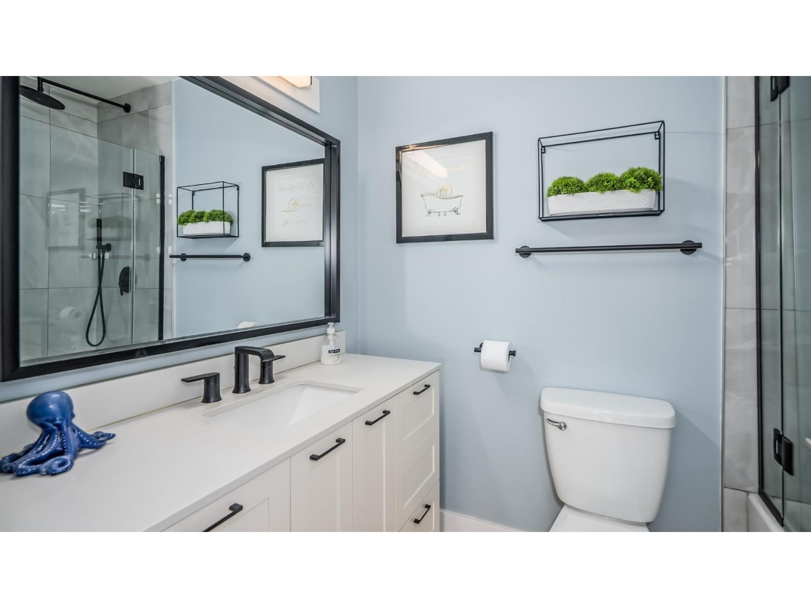 307 15272 19 Avenue Property Photo 23