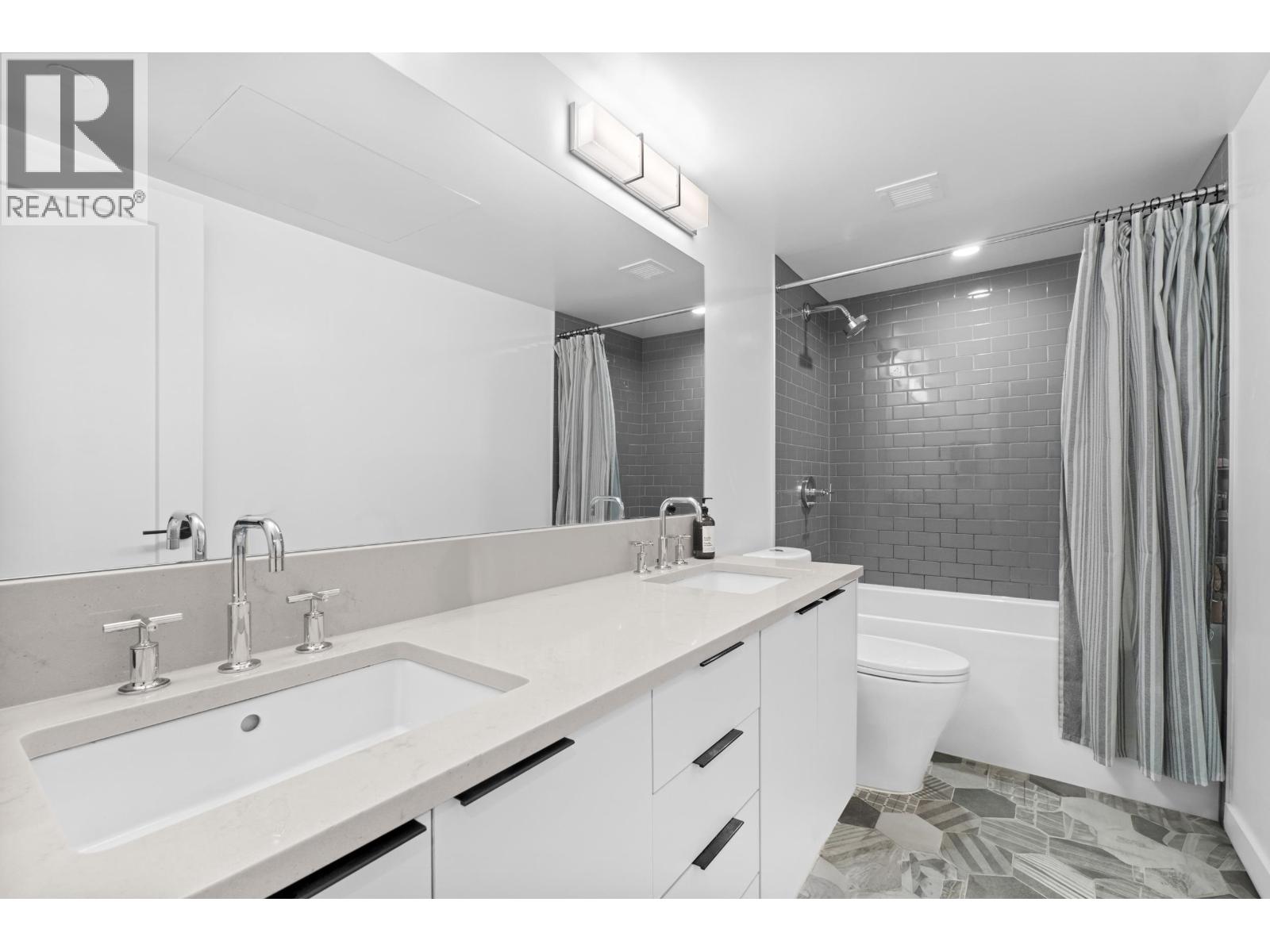 5 237 Ridgeway Avenue Property Photo 19