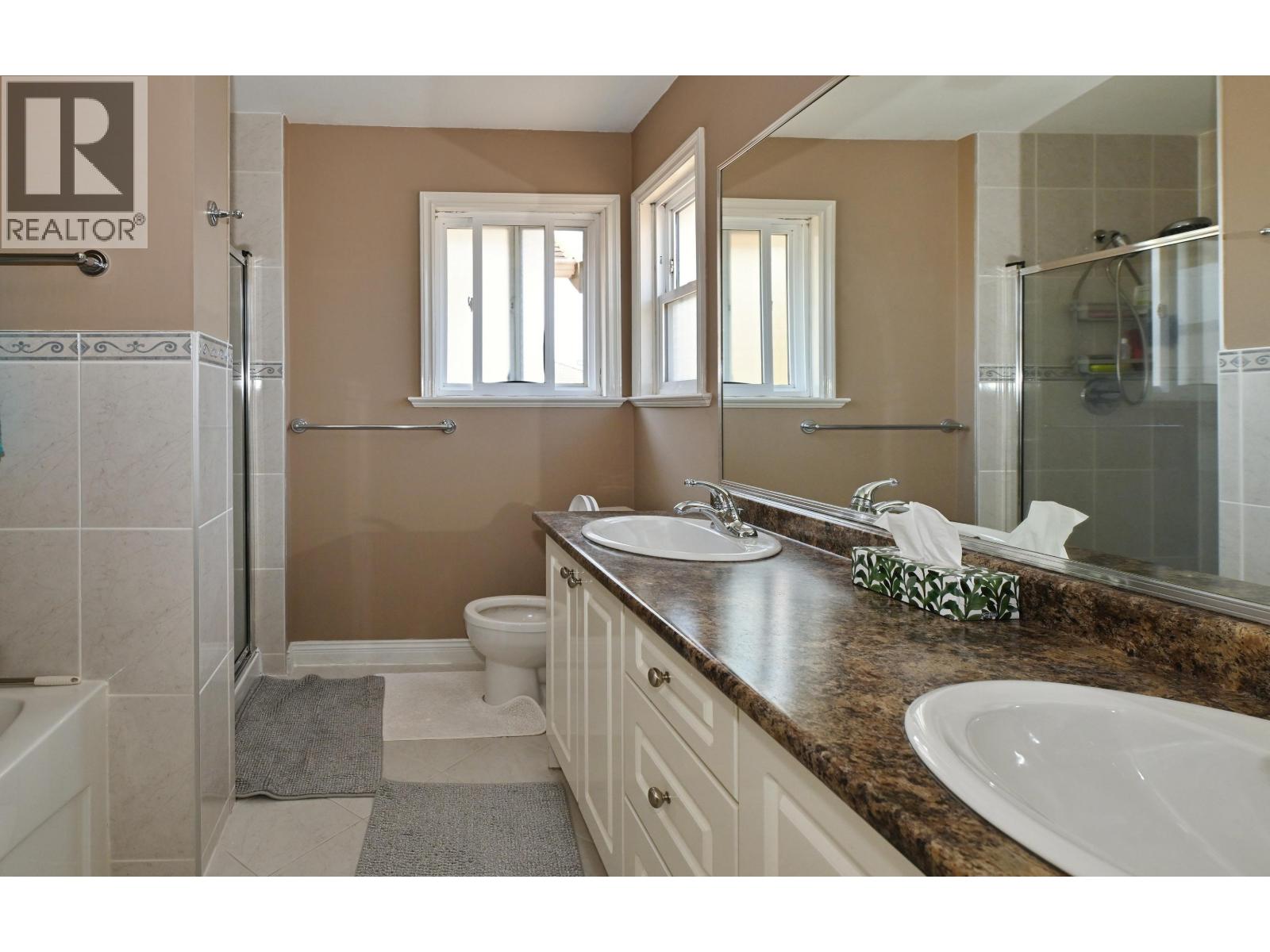 7233 Williams Road Property Photo 18