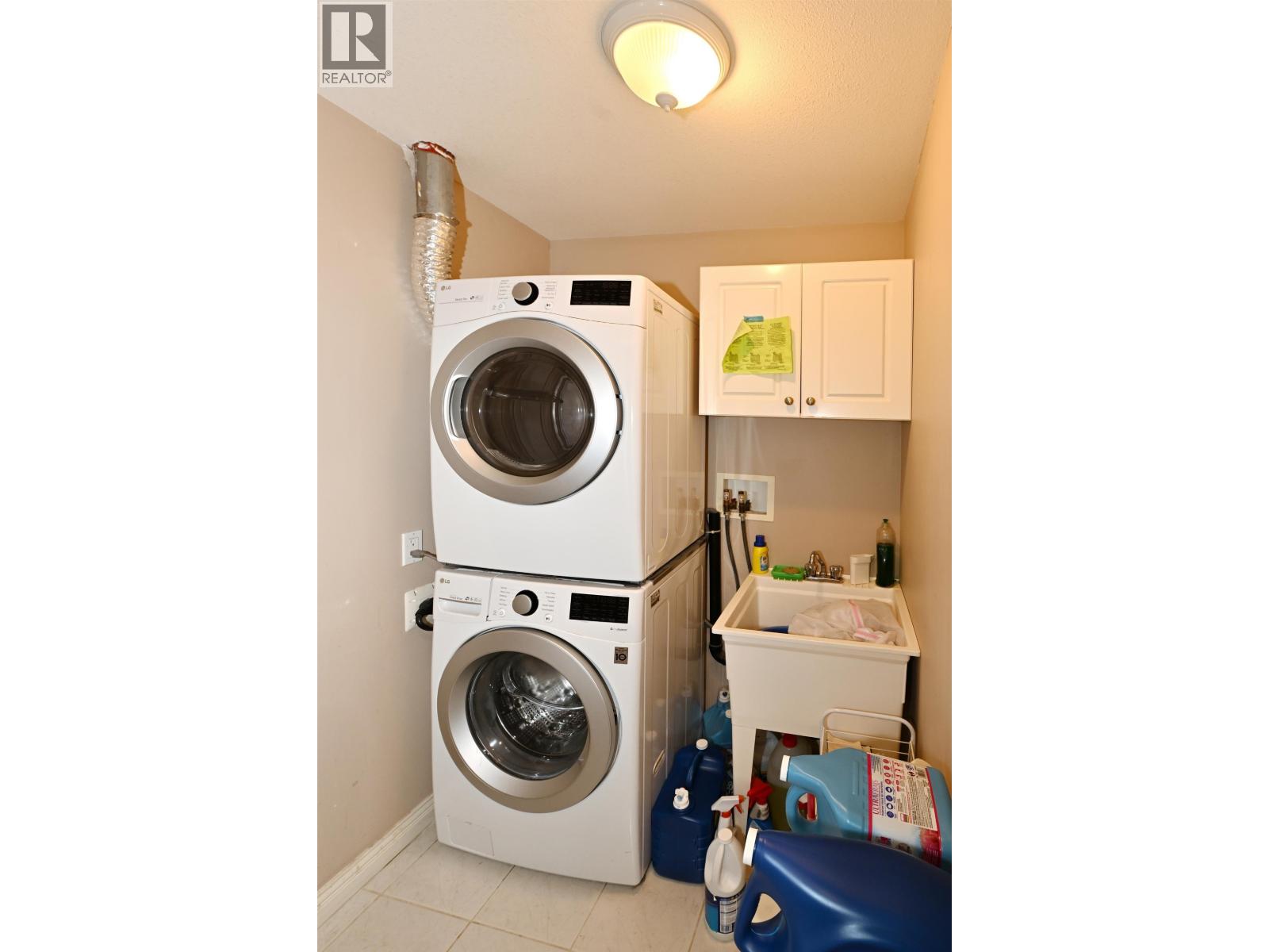 7233 Williams Road Property Photo 21