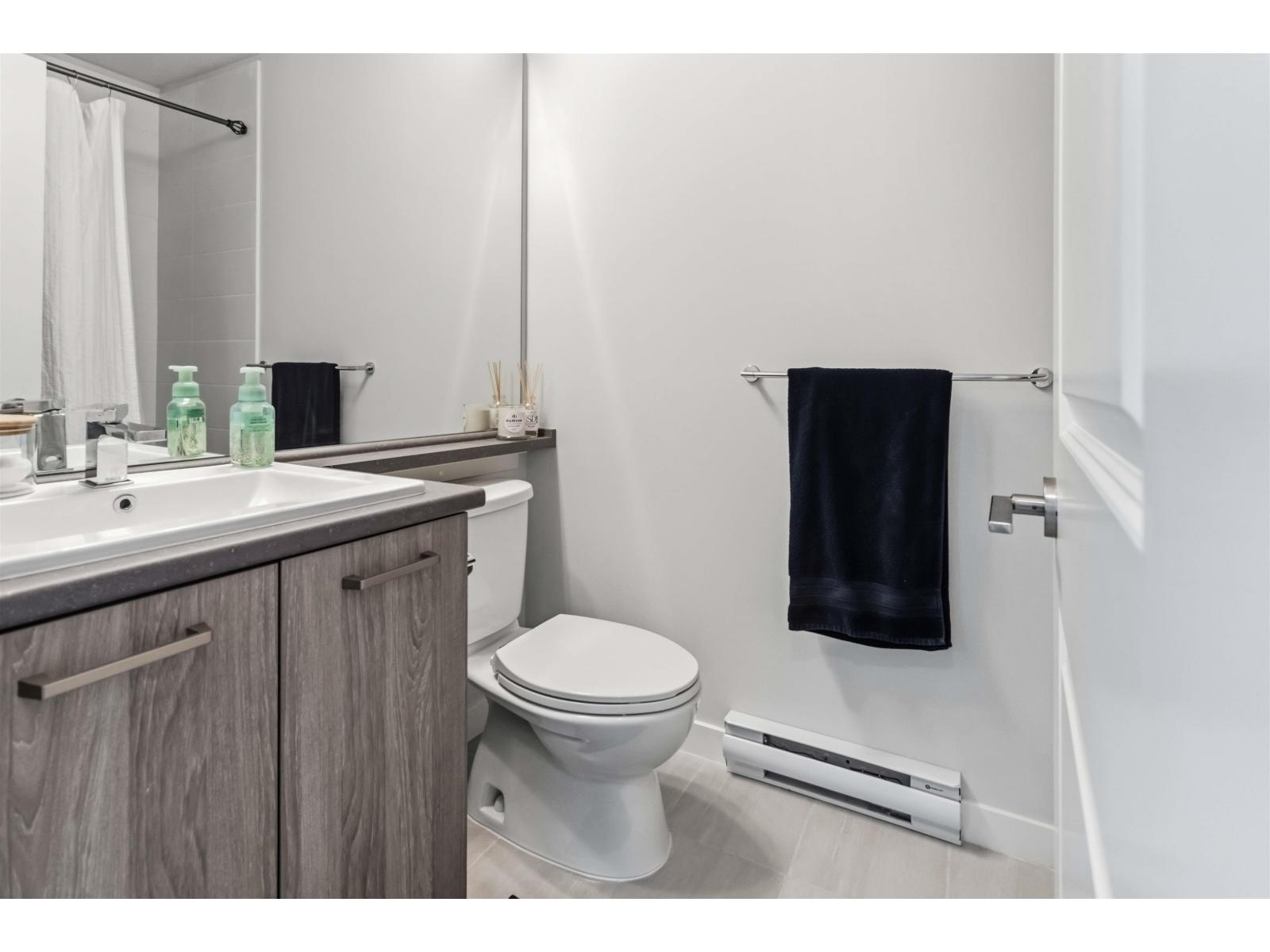 132 8335 Nelson Street Property Photo 18