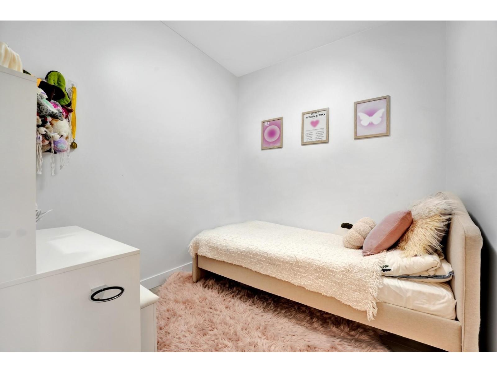317 5638 201a Street Property Photo 22