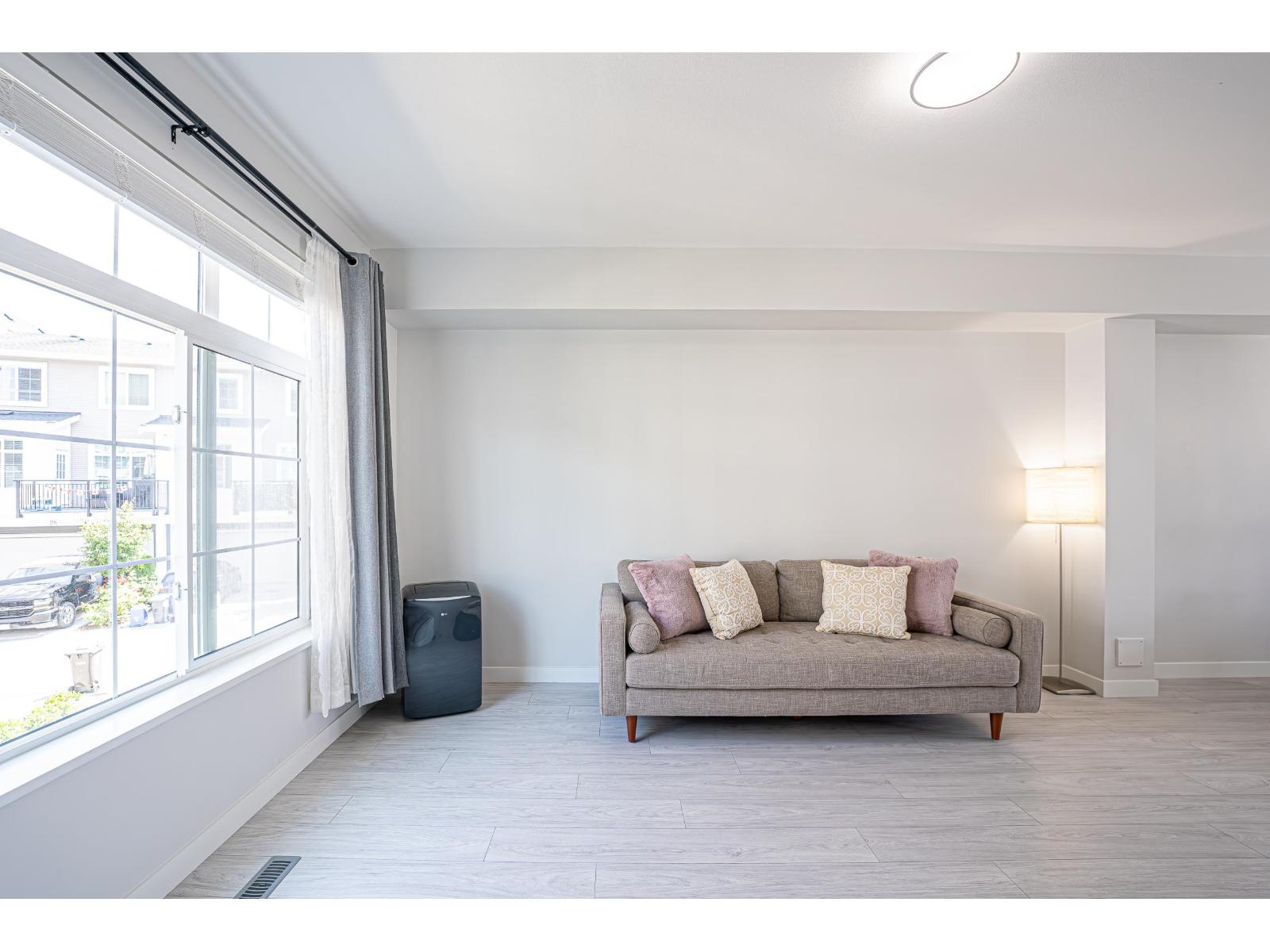 68 20180 84 Avenue Property Photo 21