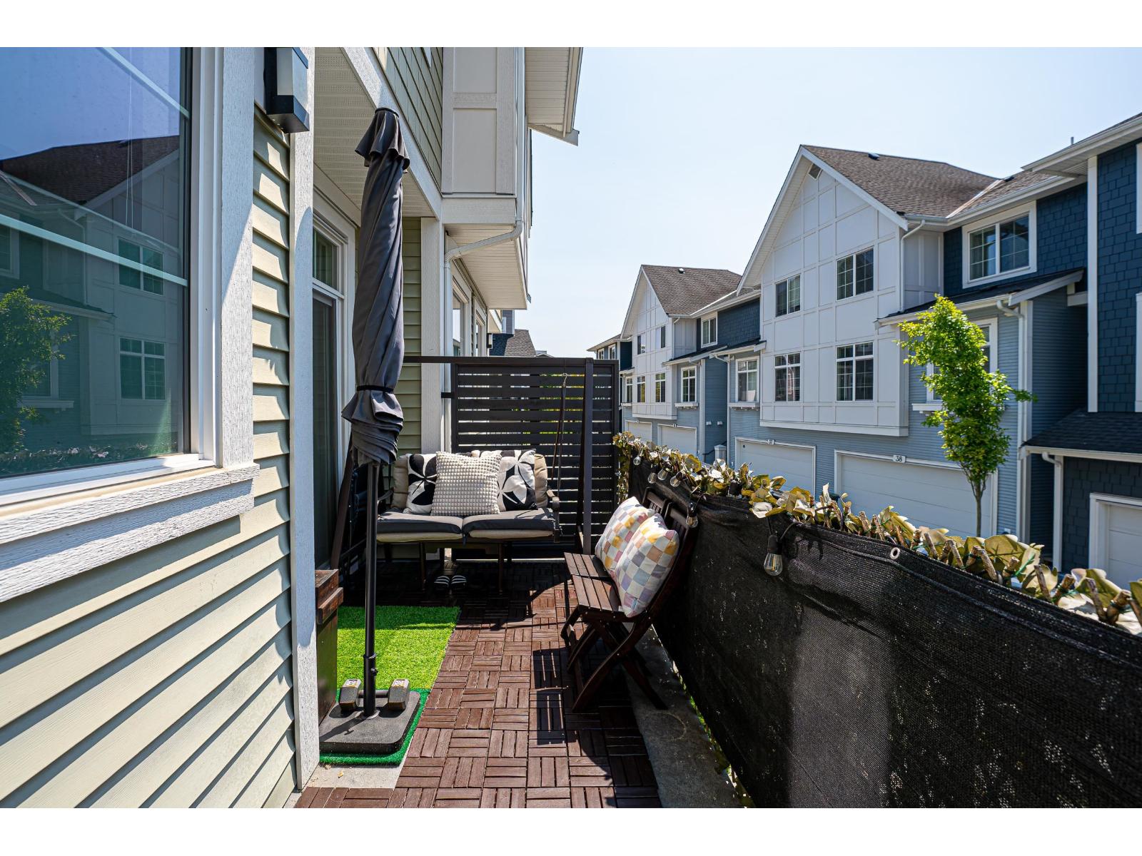 68 20180 84 Avenue Property Photo 32