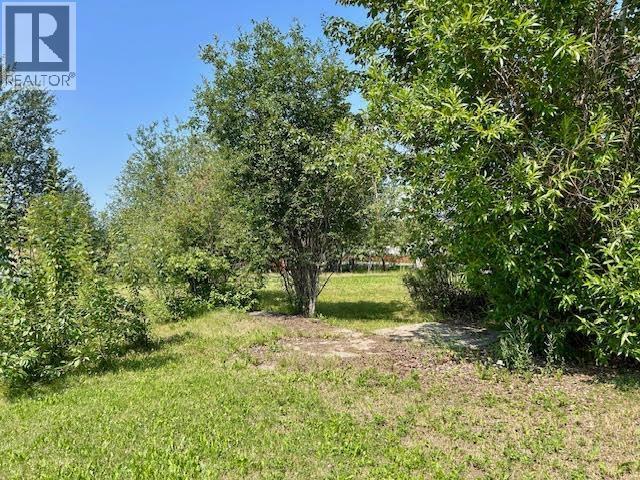 5331 42 Street Property Photo 2