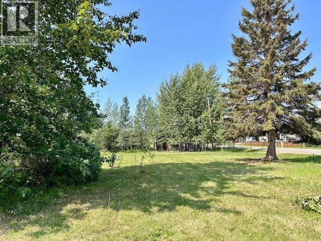 5331 42 Street Property Photo 6