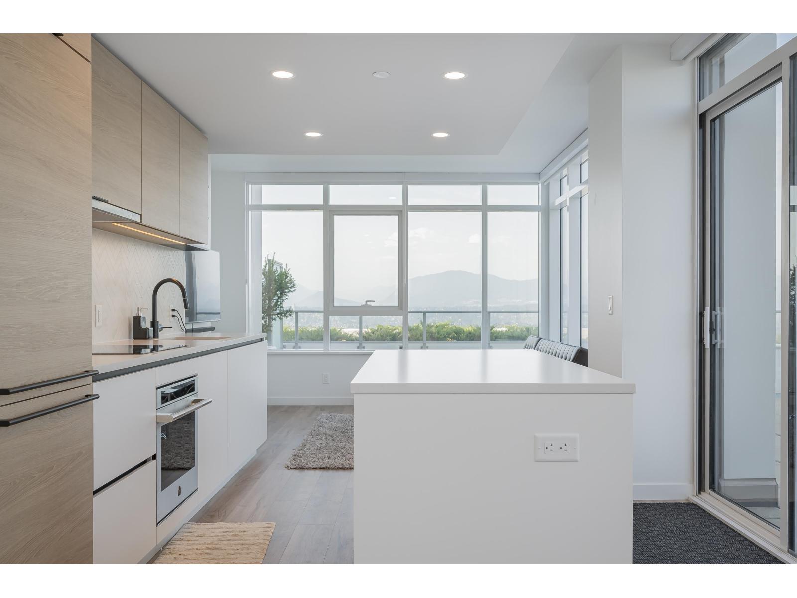 3801 10448 University Drive Property Photo 12