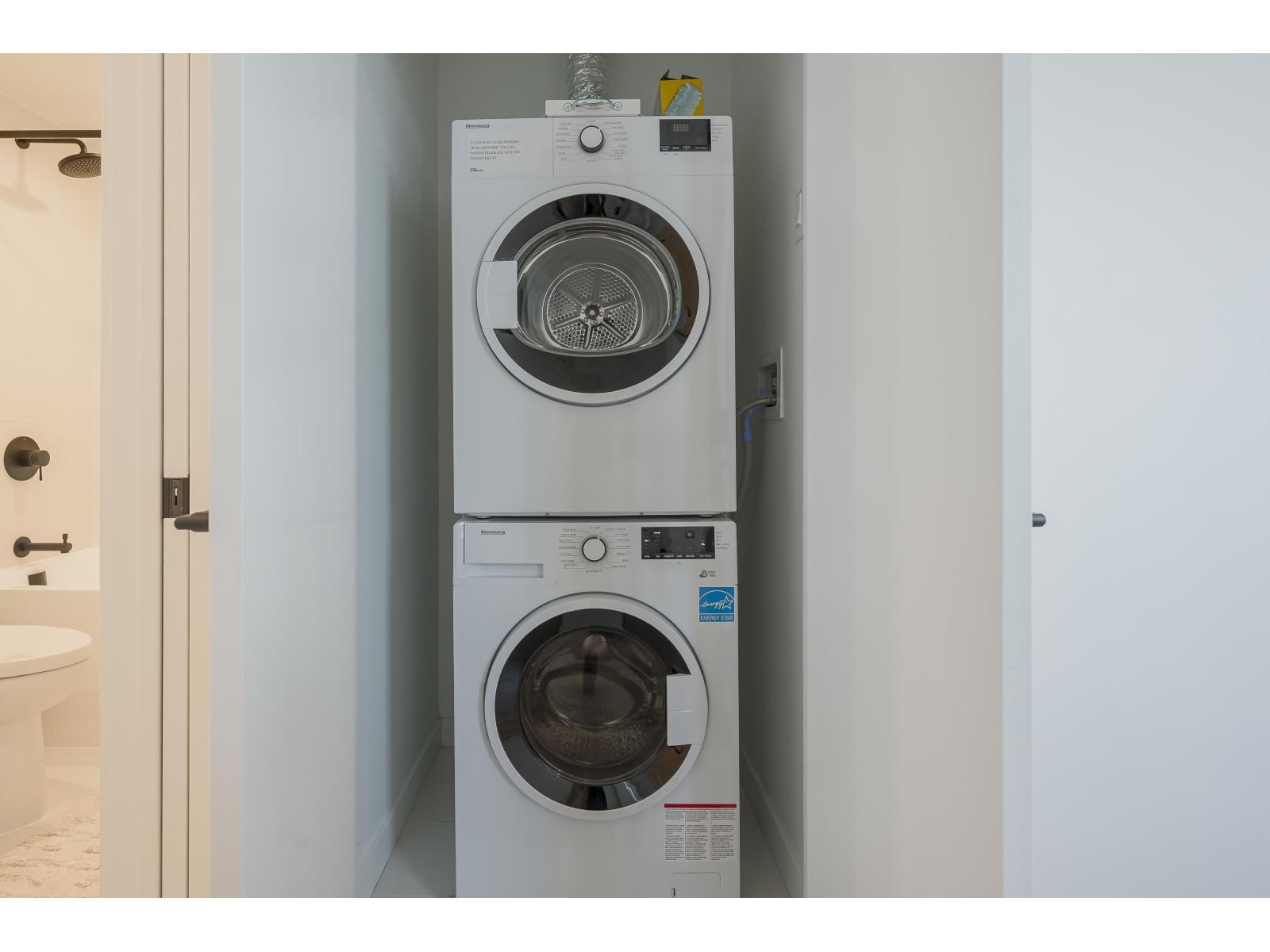 3801 10448 University Drive Property Photo 15