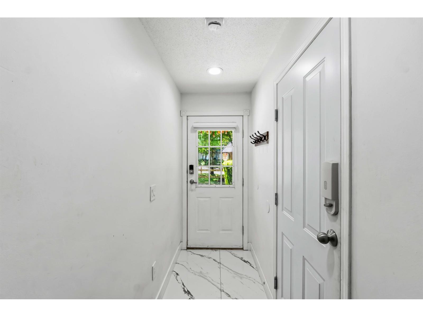 43 12778 66 Avenue Property Photo 4