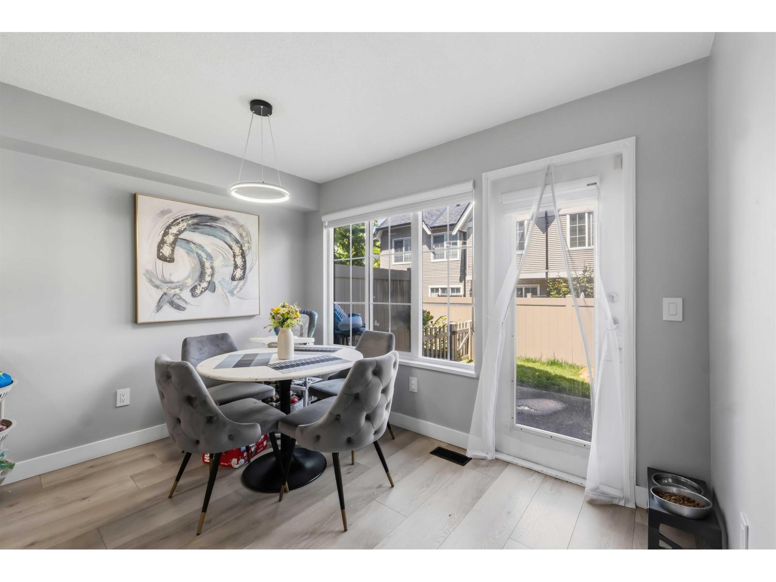 43 12778 66 Avenue Property Photo 16