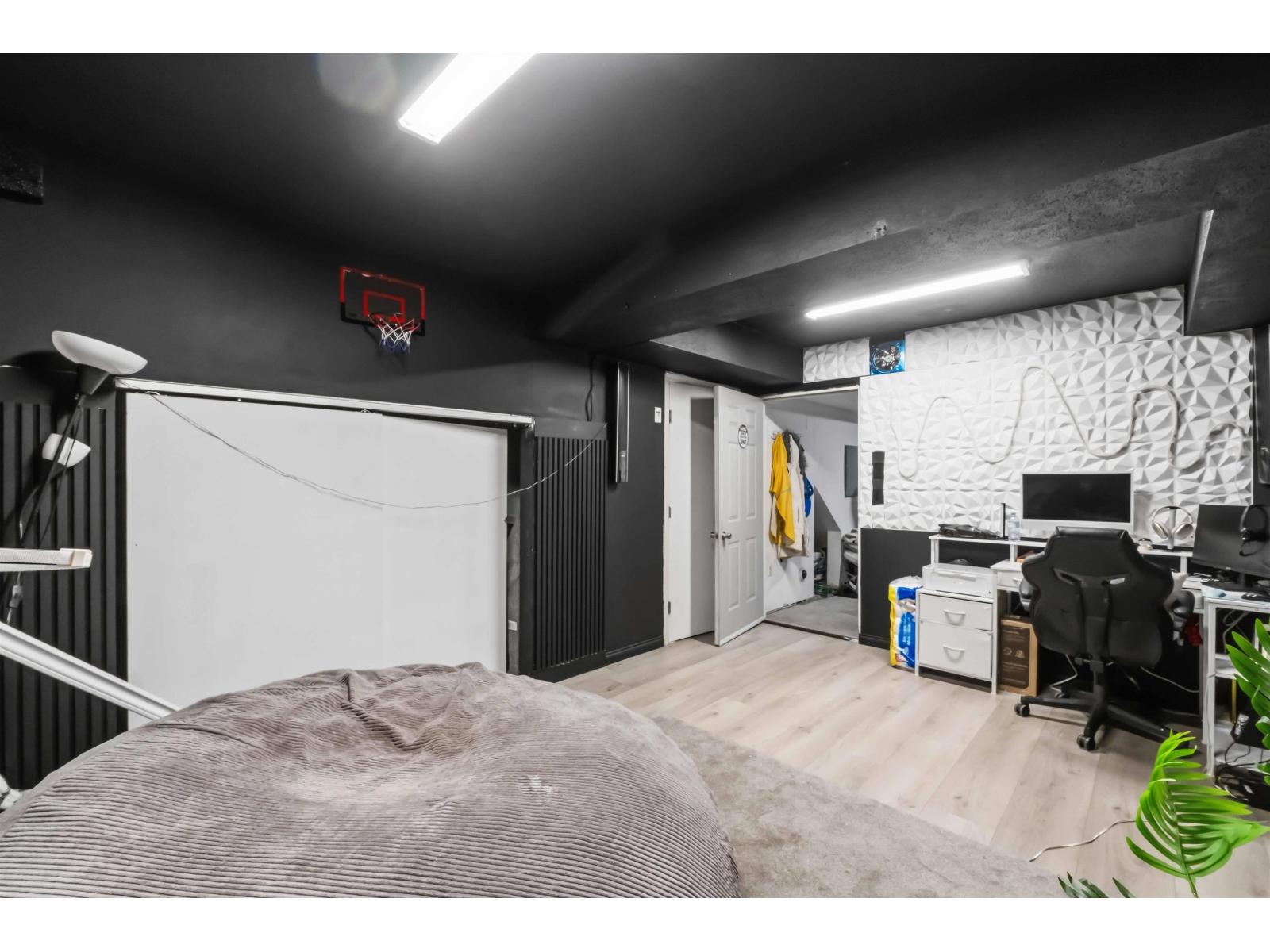 43 12778 66 Avenue Property Photo 29