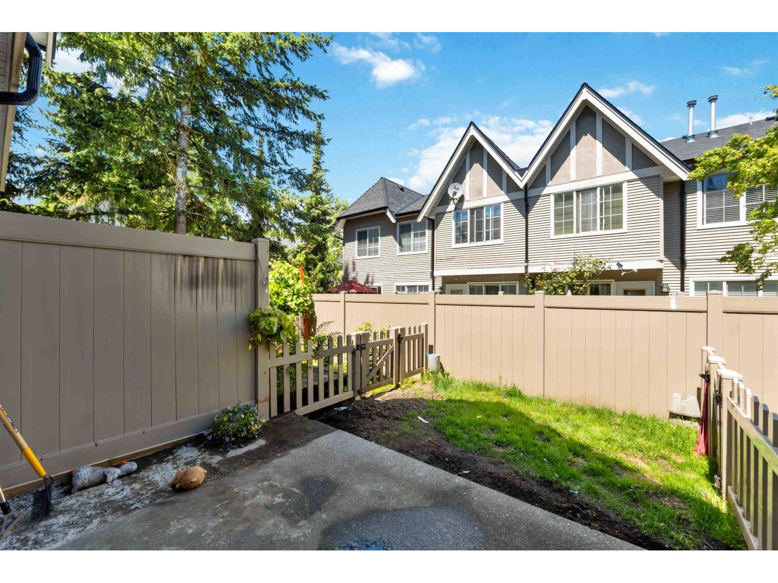 43 12778 66 Avenue Property Photo 32