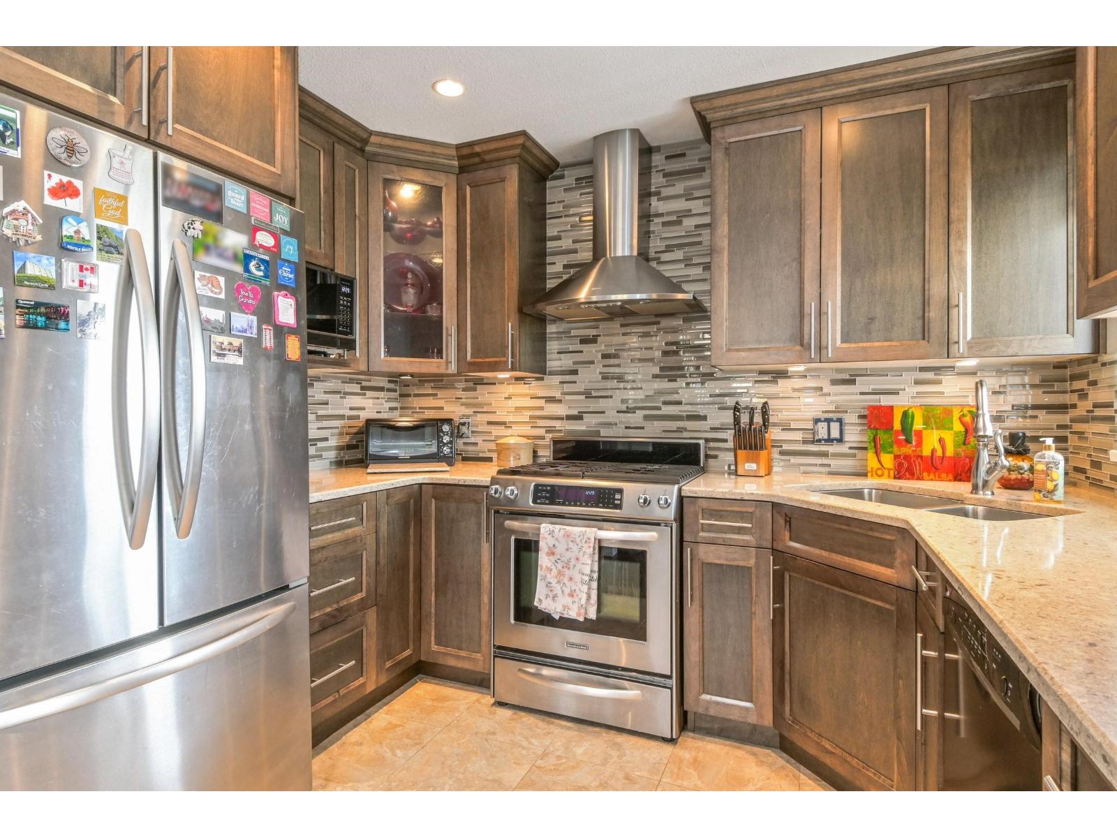 1008 21937 48 Avenue Property Photo 11