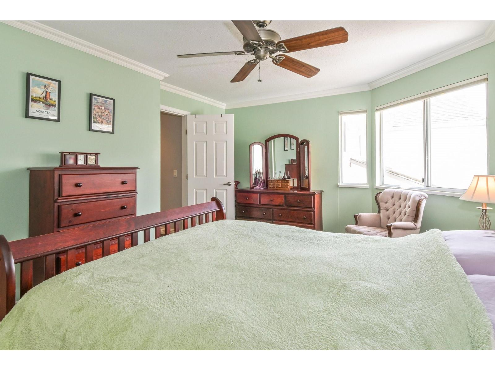 1008 21937 48 Avenue Property Photo 14