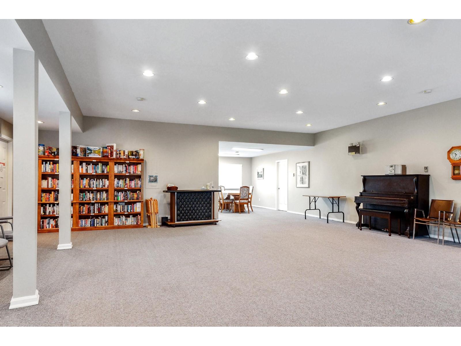 1008 21937 48 Avenue Property Photo 35