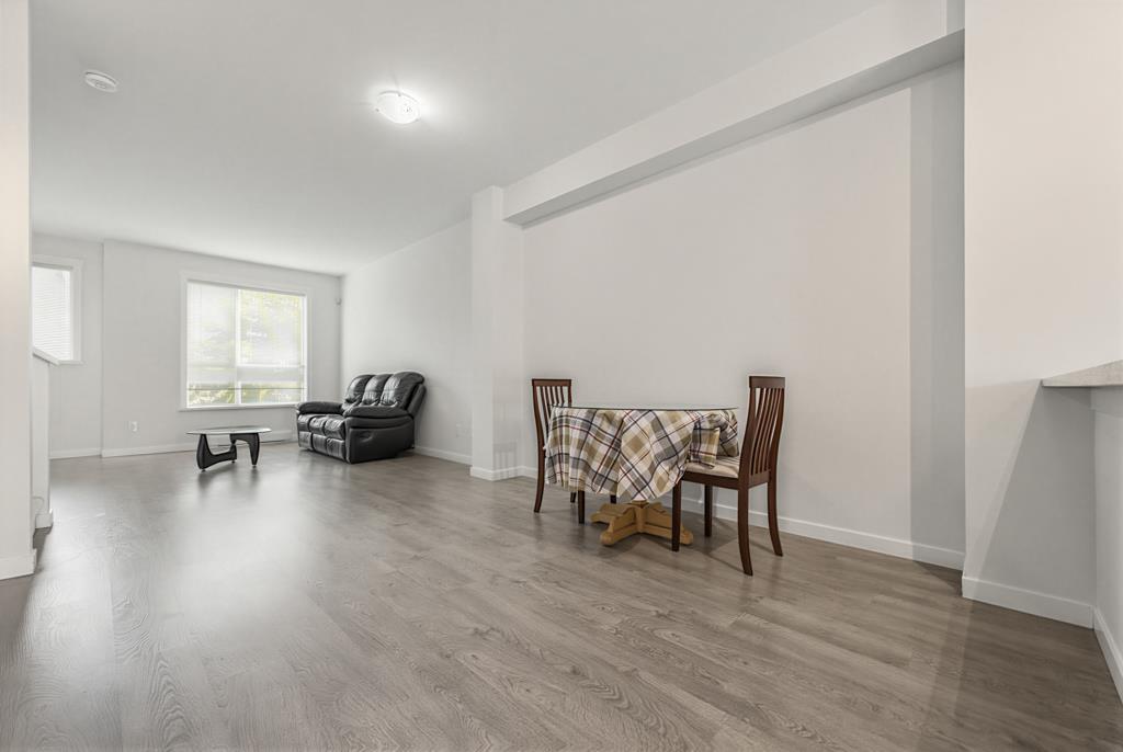 64 8355 164 Street Property Photo 10