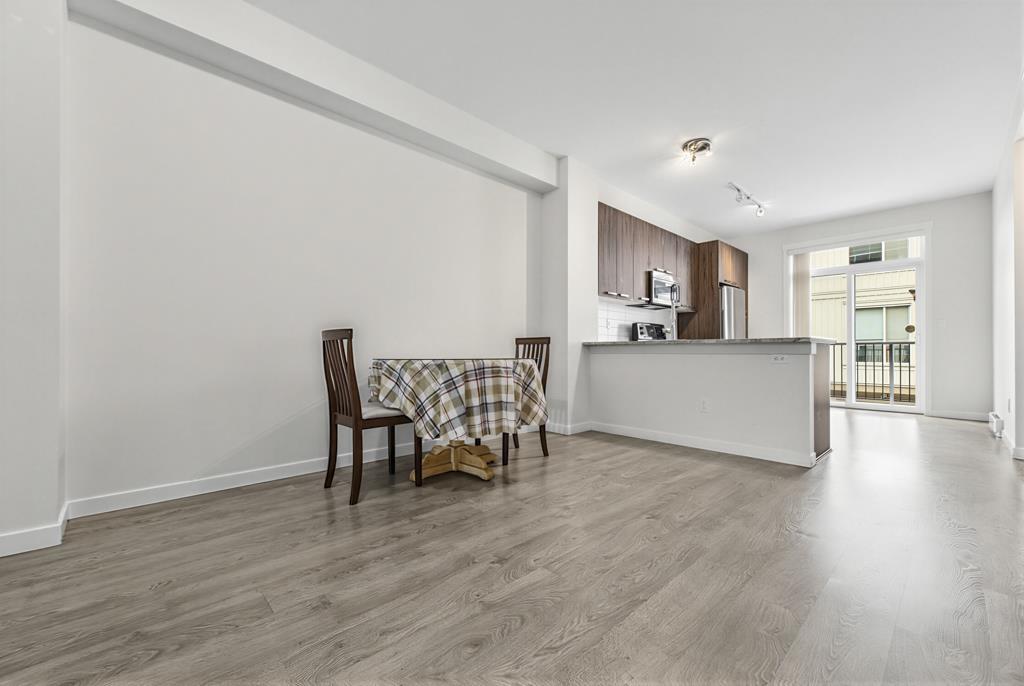 64 8355 164 Street Property Photo 12