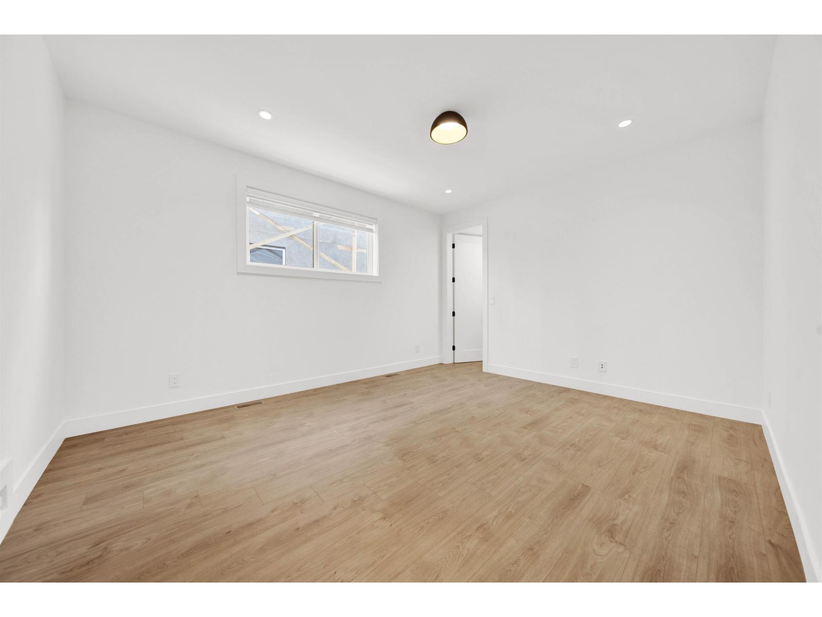 20884 48 Avenue Property Photo 9