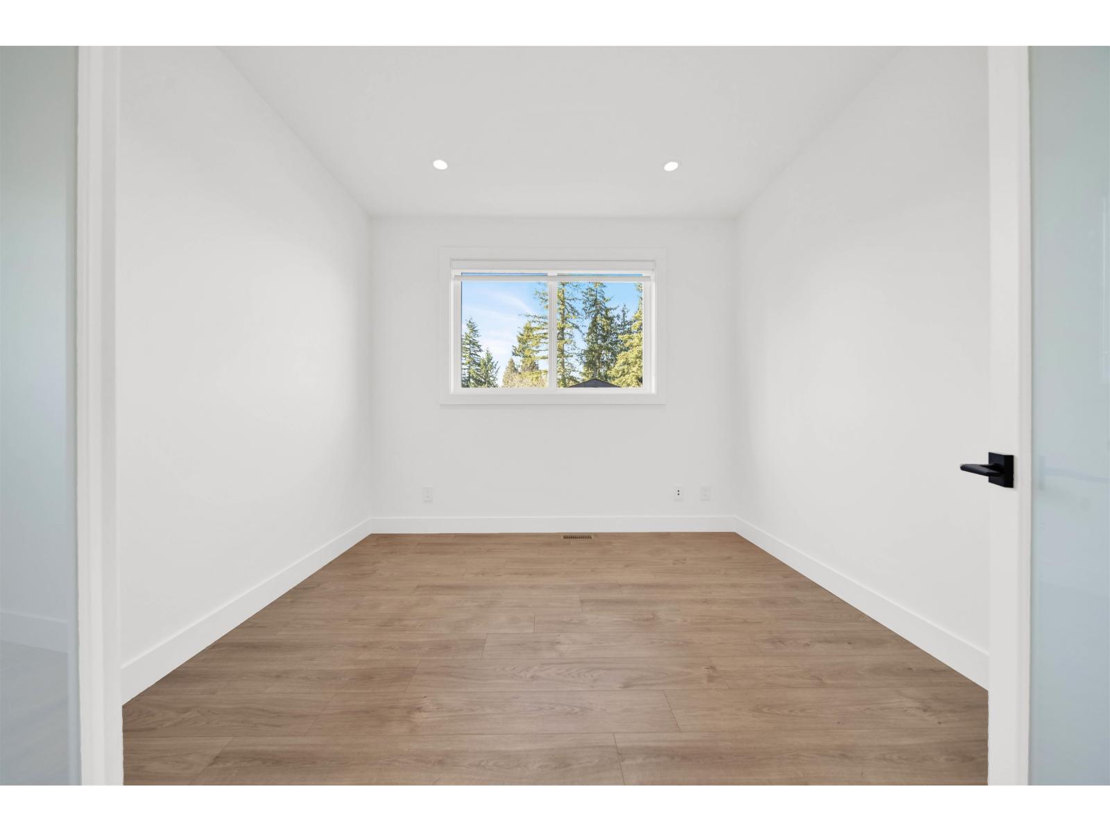 20884 48 Avenue Property Photo 11