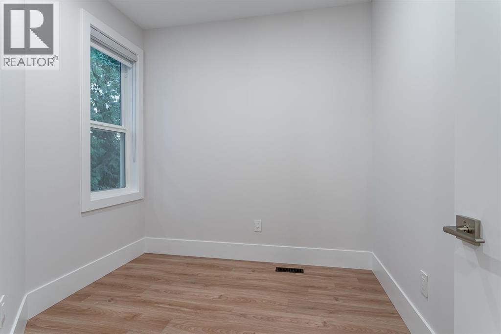 3409 Victoria Drive Property Photo 16