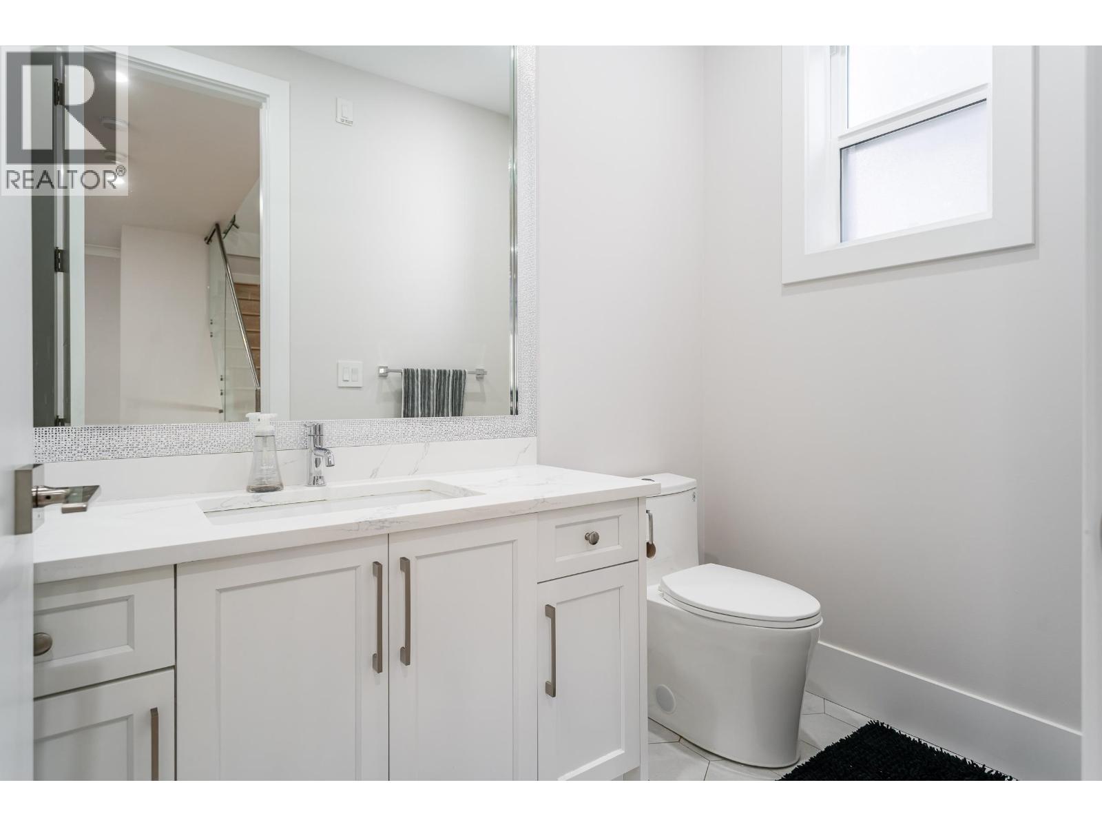 3409 Victoria Drive Property Photo 19