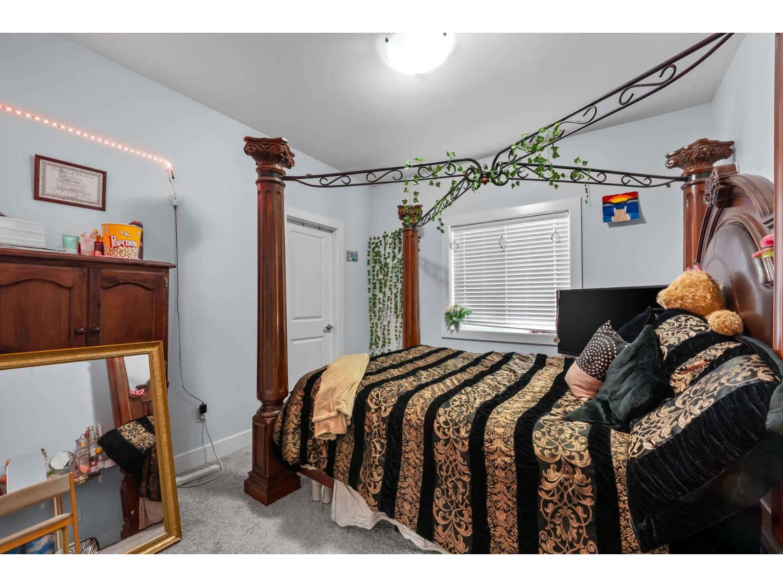 8530 Forest Gate Drive Property Photo 19