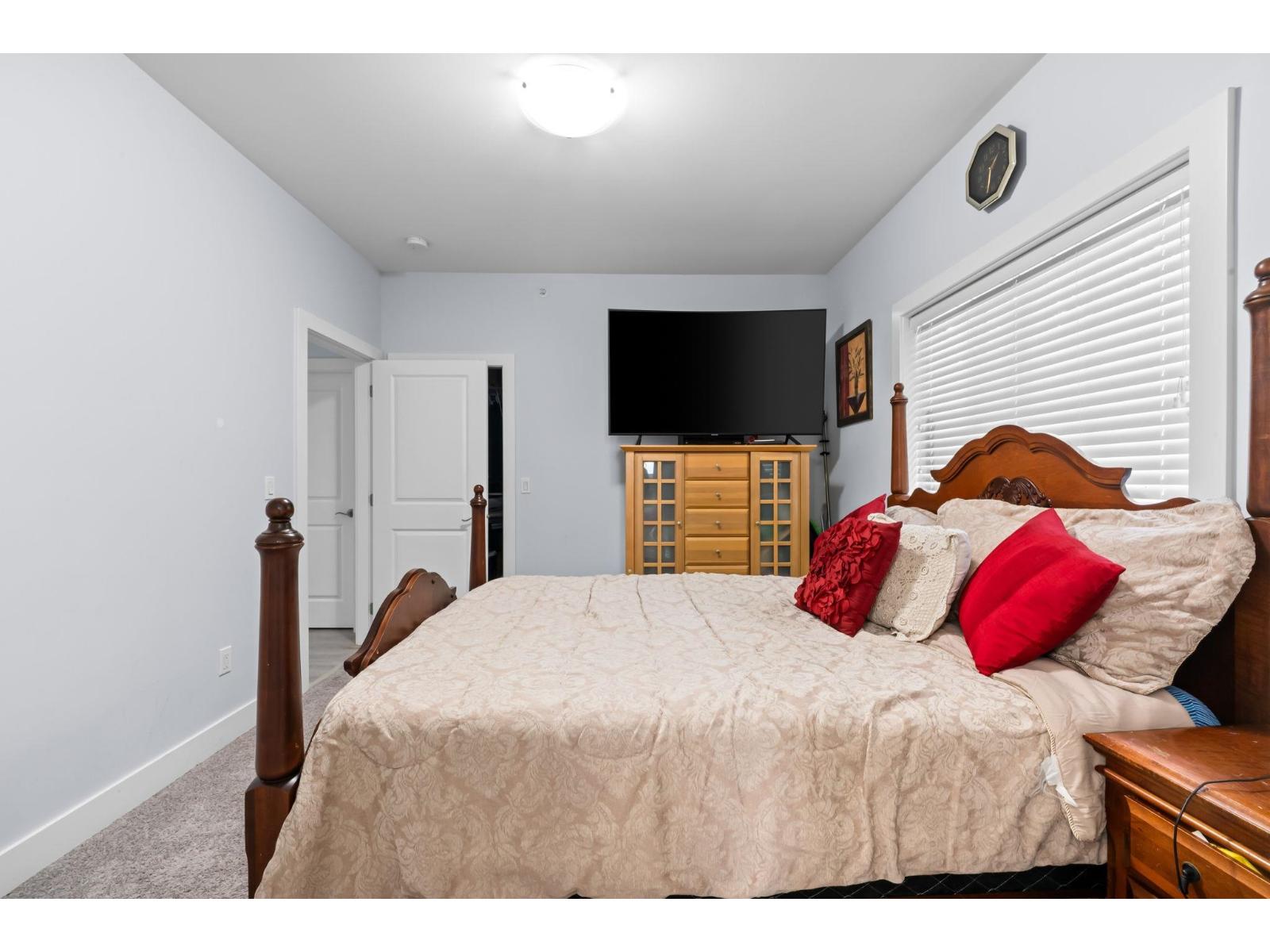 8530 Forest Gate Drive Property Photo 25