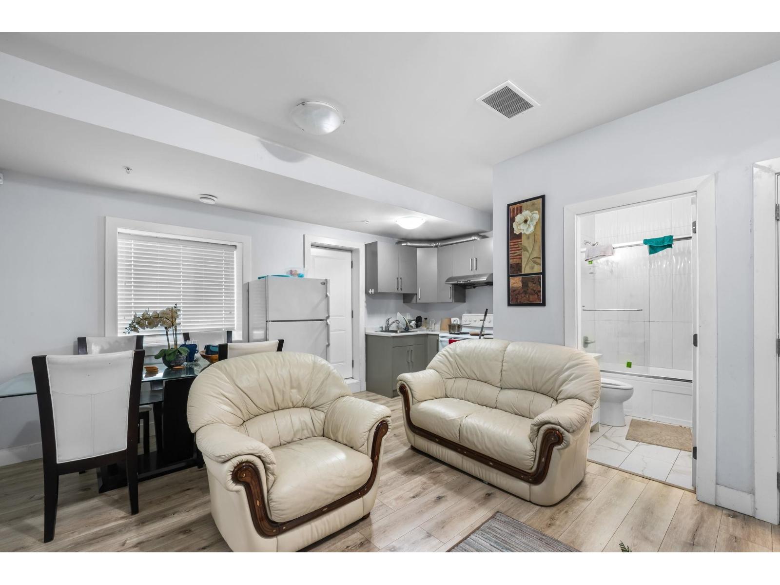 8530 Forest Gate Drive Property Photo 29