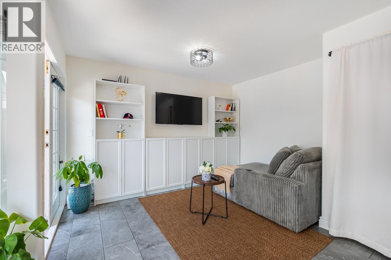 19 11536 236 Street Property Photo 16