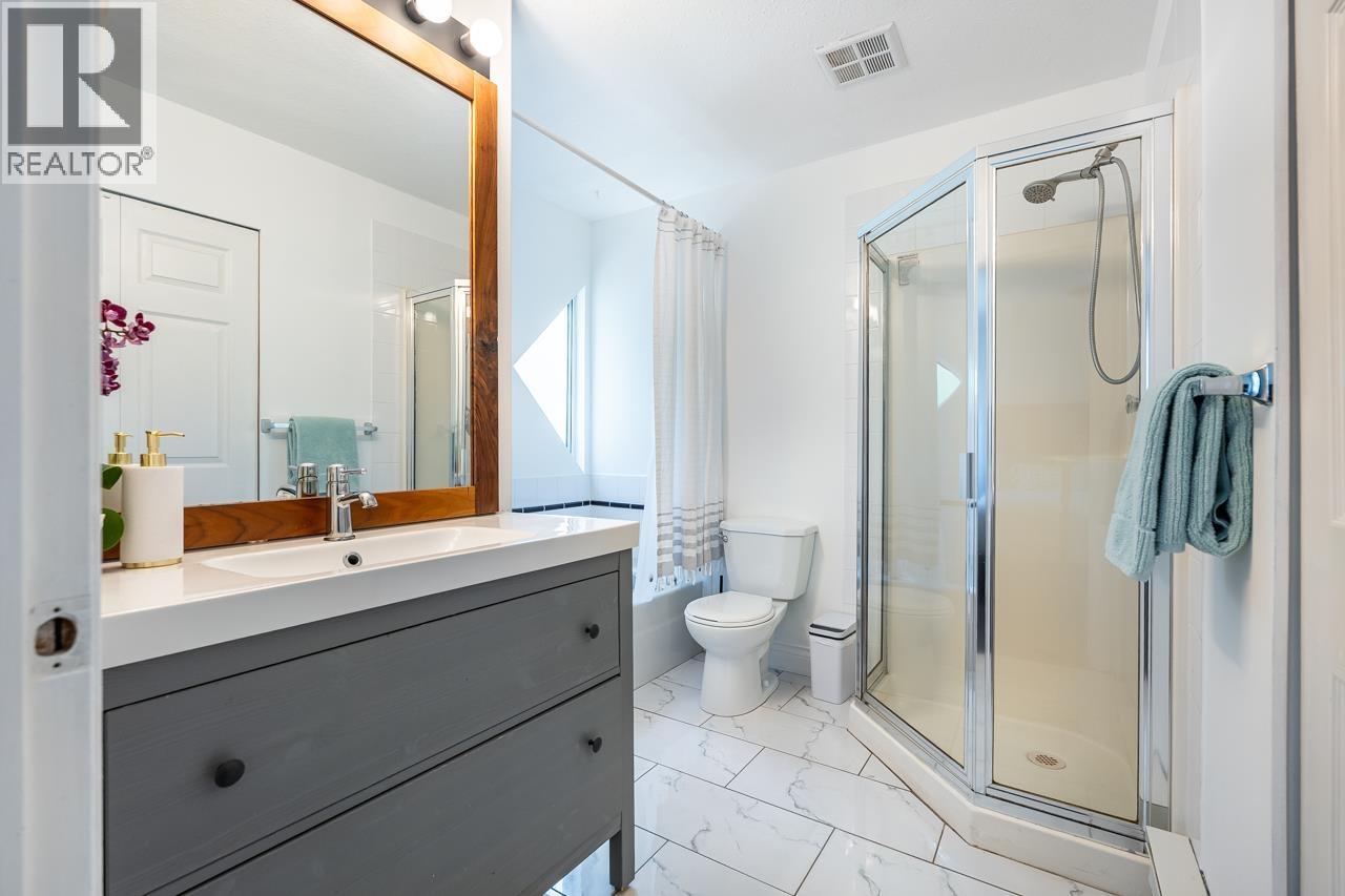 19 11536 236 Street Property Photo 21
