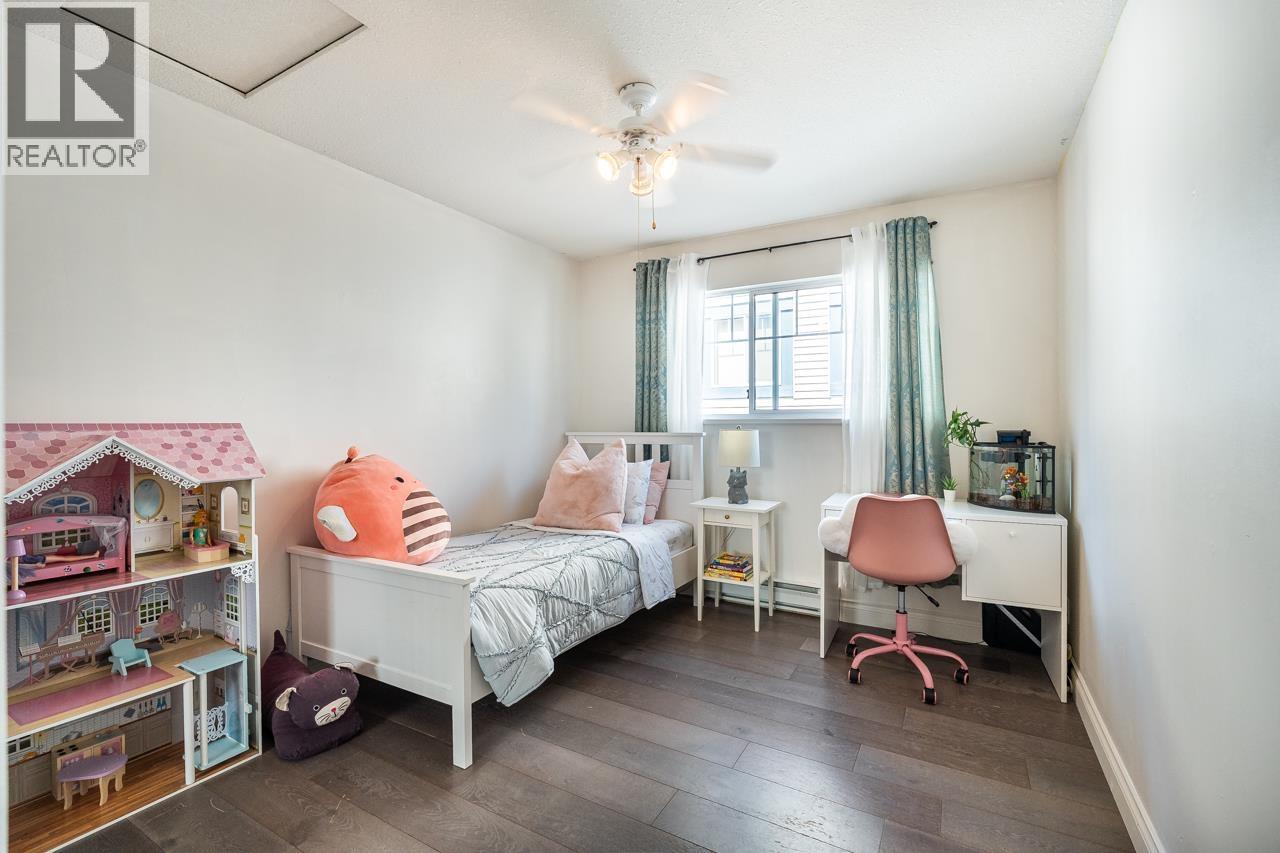 19 11536 236 Street Property Photo 38