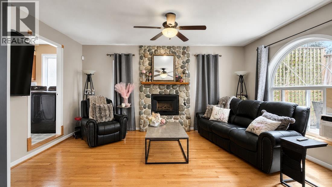 20516 124a Avenue Property Photo 16