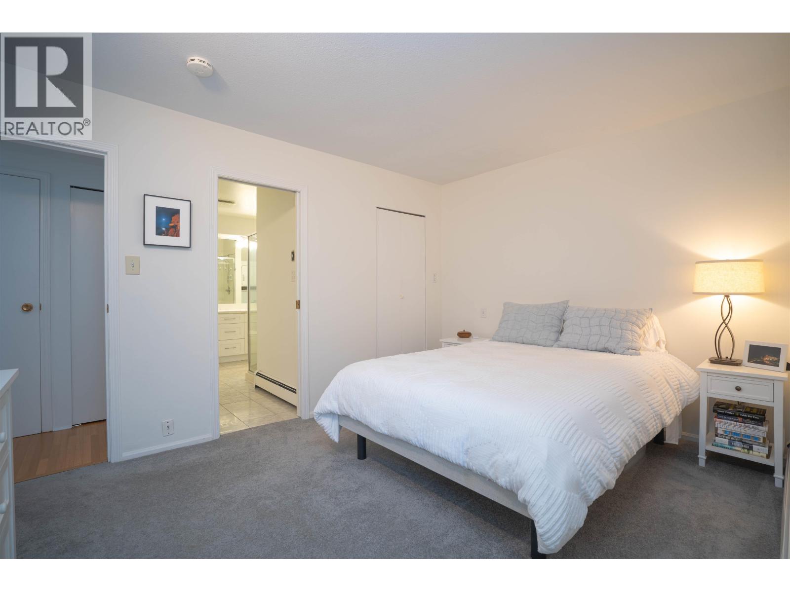 1346 Laburnum Street Property Photo 24