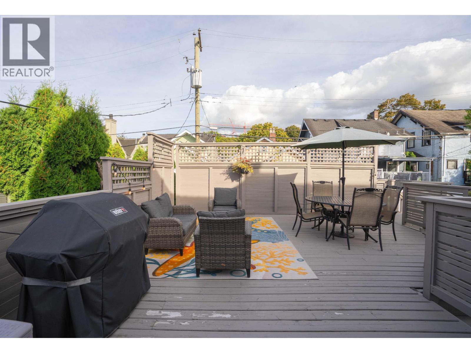 1346 Laburnum Street Property Photo 32