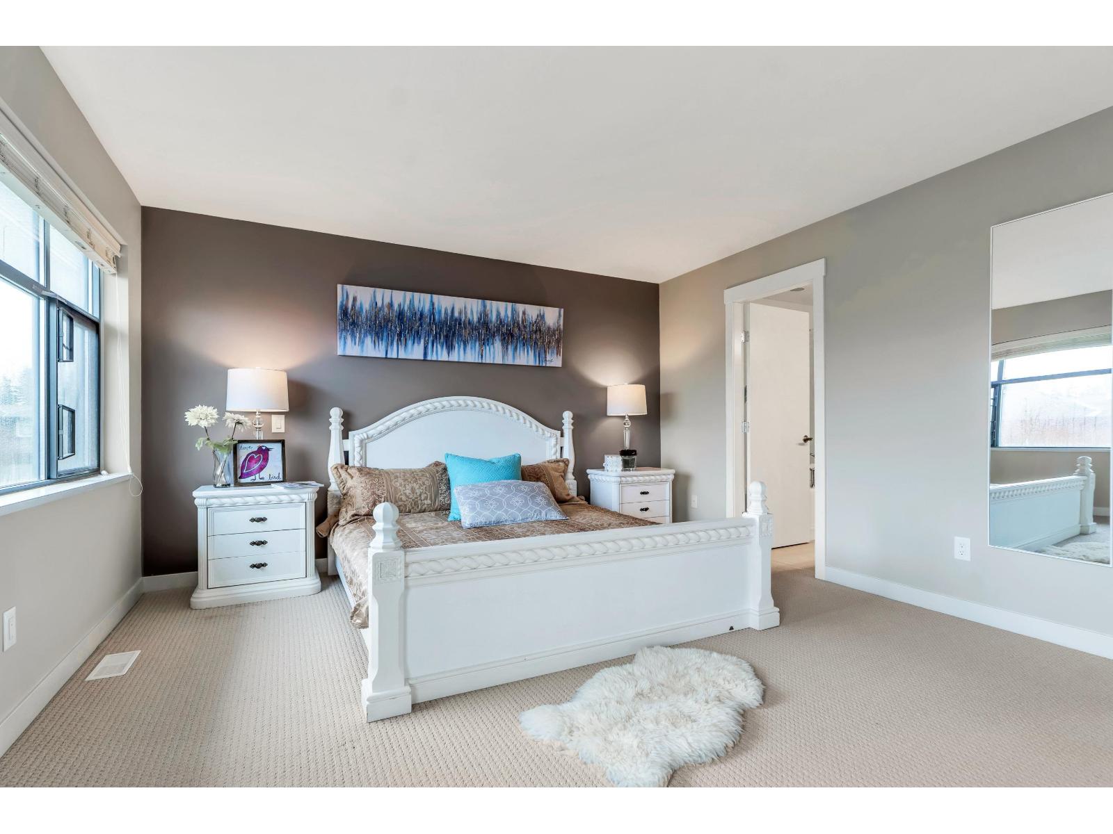 40 2603 162 Street Property Photo 24