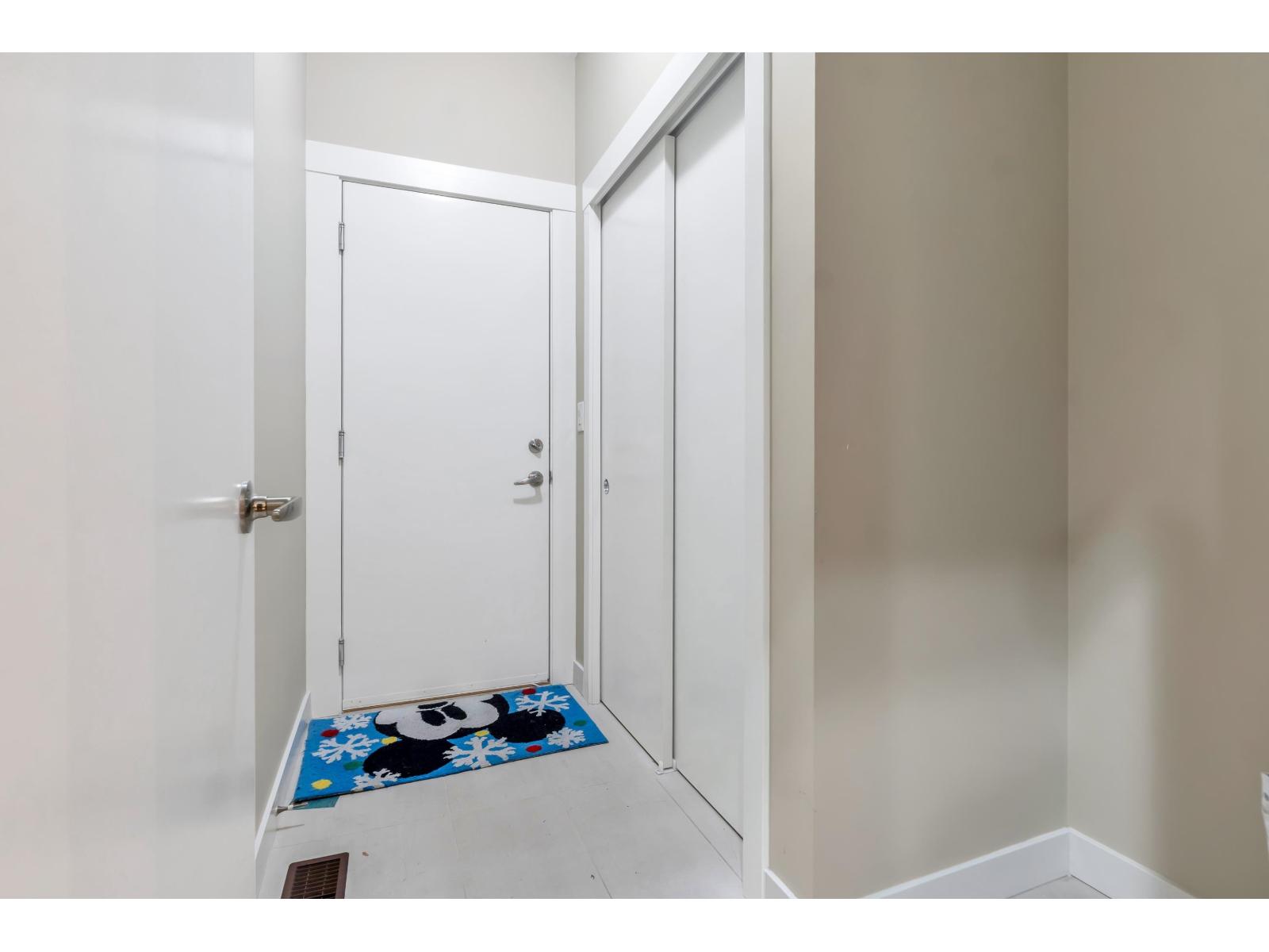 40 2603 162 Street Property Photo 34