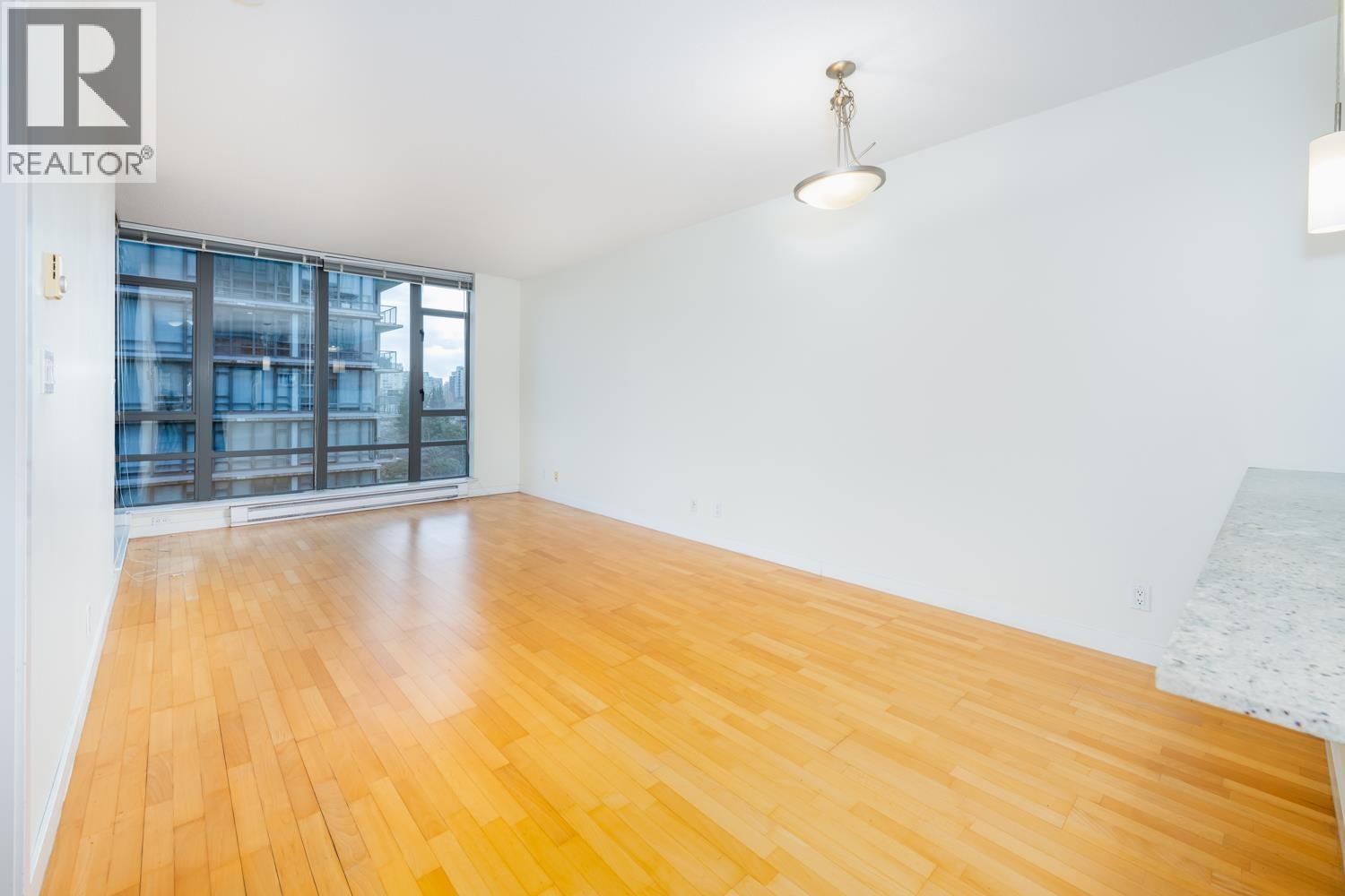 809 7360 Elmbridge Way Property Photo 8