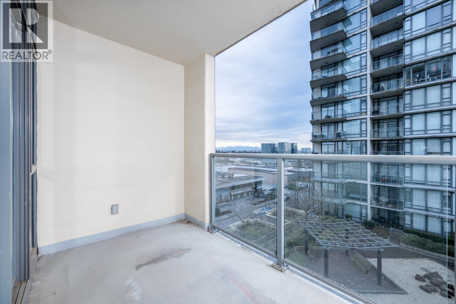 809 7360 Elmbridge Way Property Photo 17