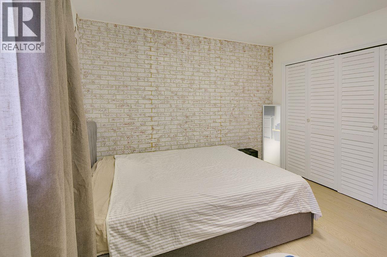 1840 Purcell Way Property Photo 19