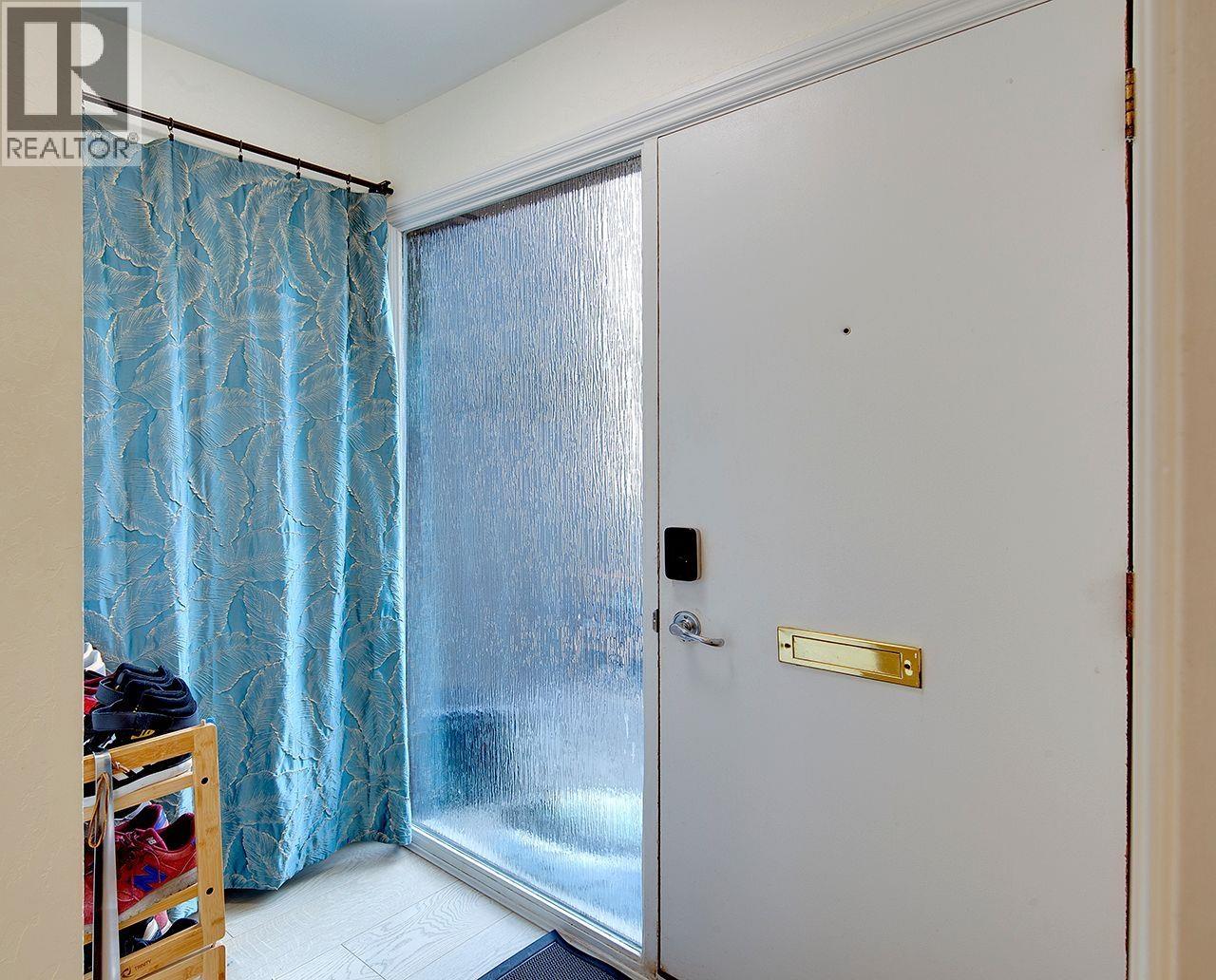 1840 Purcell Way Property Photo 23