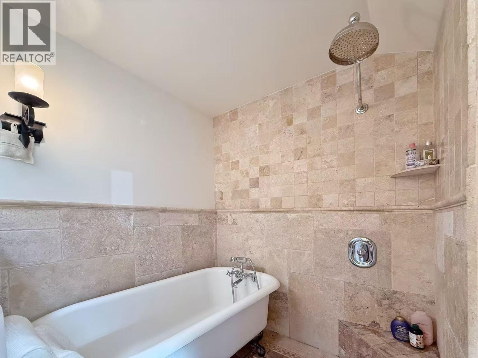12239 Skillen Street Property Photo 25