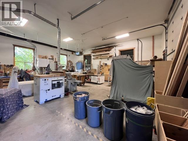 38940 Loggers Lane Property Photo 27