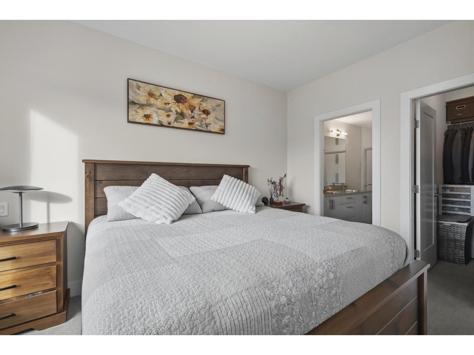 212 32838 Ventura Avenue Avenue Property Photo 7