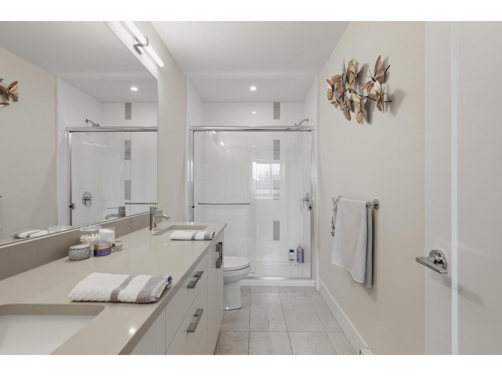 212 32838 Ventura Avenue Avenue Property Photo 8